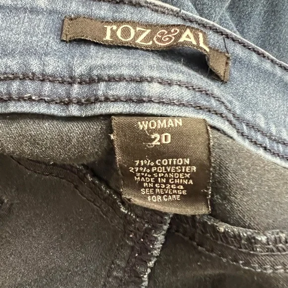 Roz & Ali Women's Plus Size 20 Average  Blue Denim Stretch Jeans - Picture 6 of 7
